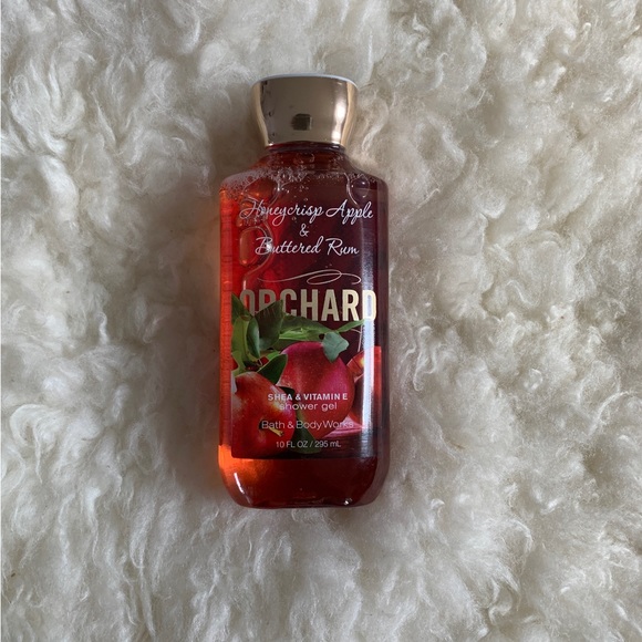 Bath & Body Works Bath & Body New Bbw Honeycrisp Apple Buttered Rum
